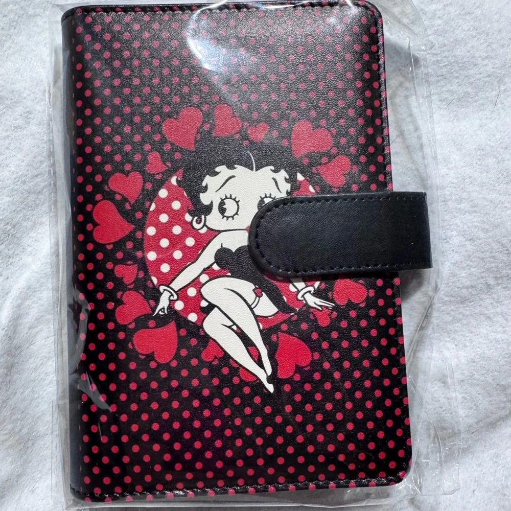 Black and Red Polka Dot Character Binder